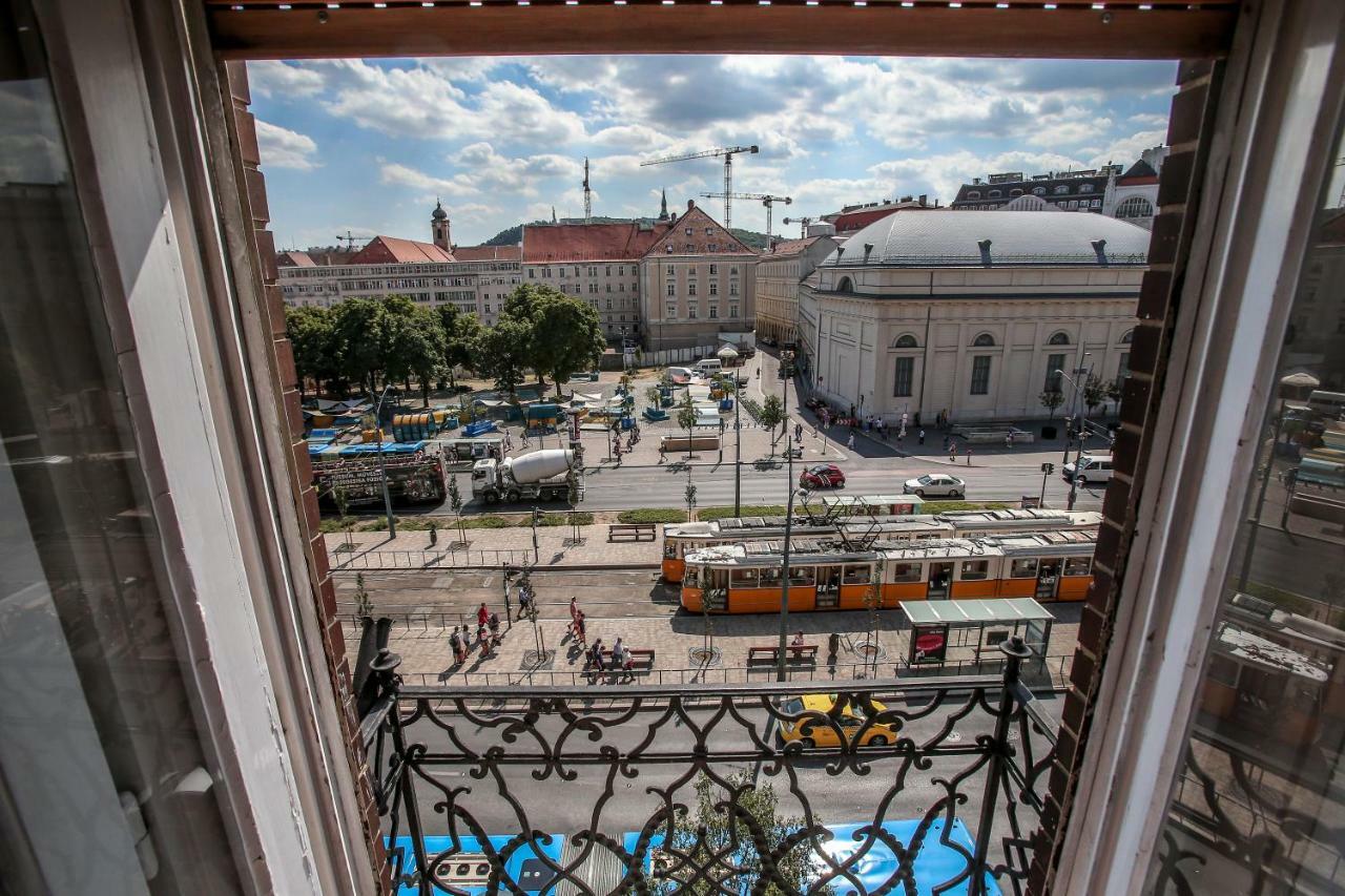 Top Location Budapest Exterior photo